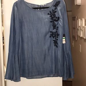 Large Crown & Ivy denim Blouse